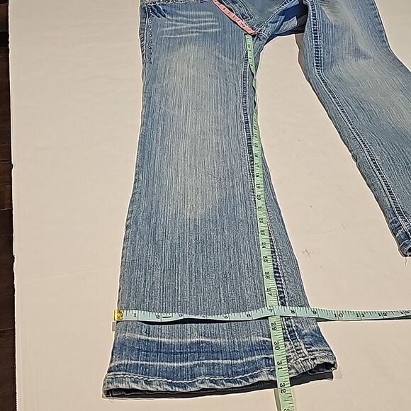 Flare legged embellished 5 pocket jeans by Daniel size 7-8 - Picture 10 of 10